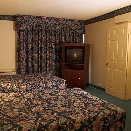 Toronto East Inn Bagian luar foto